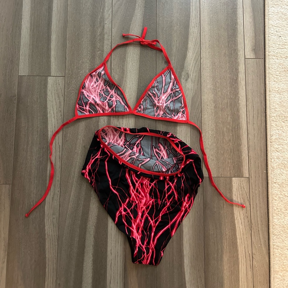 Red Lightning High Waisted Rave Set - Picture 3 of 3
